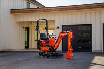 Main image Kubota K008-5